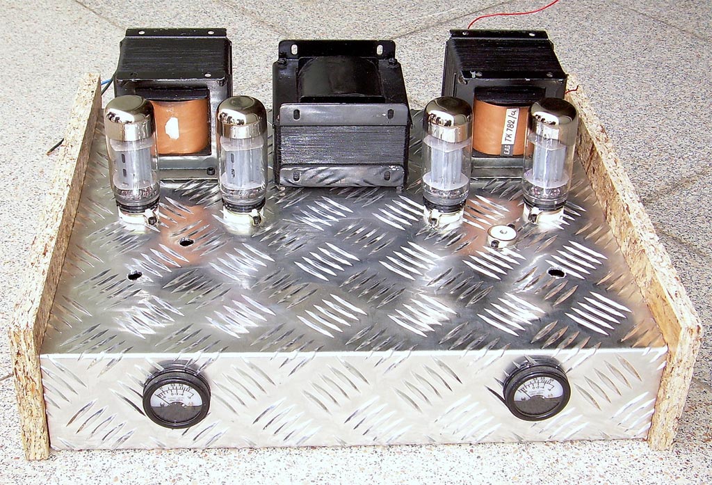 HI-FI Valve Amplifier