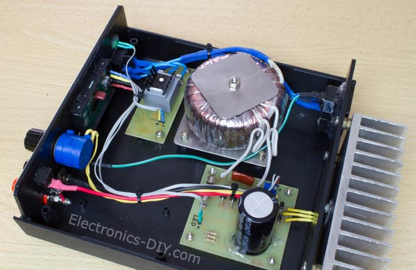 LM317 Adjustable Power Supply