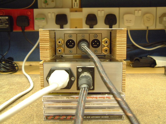 LM4780 Micro-Amp